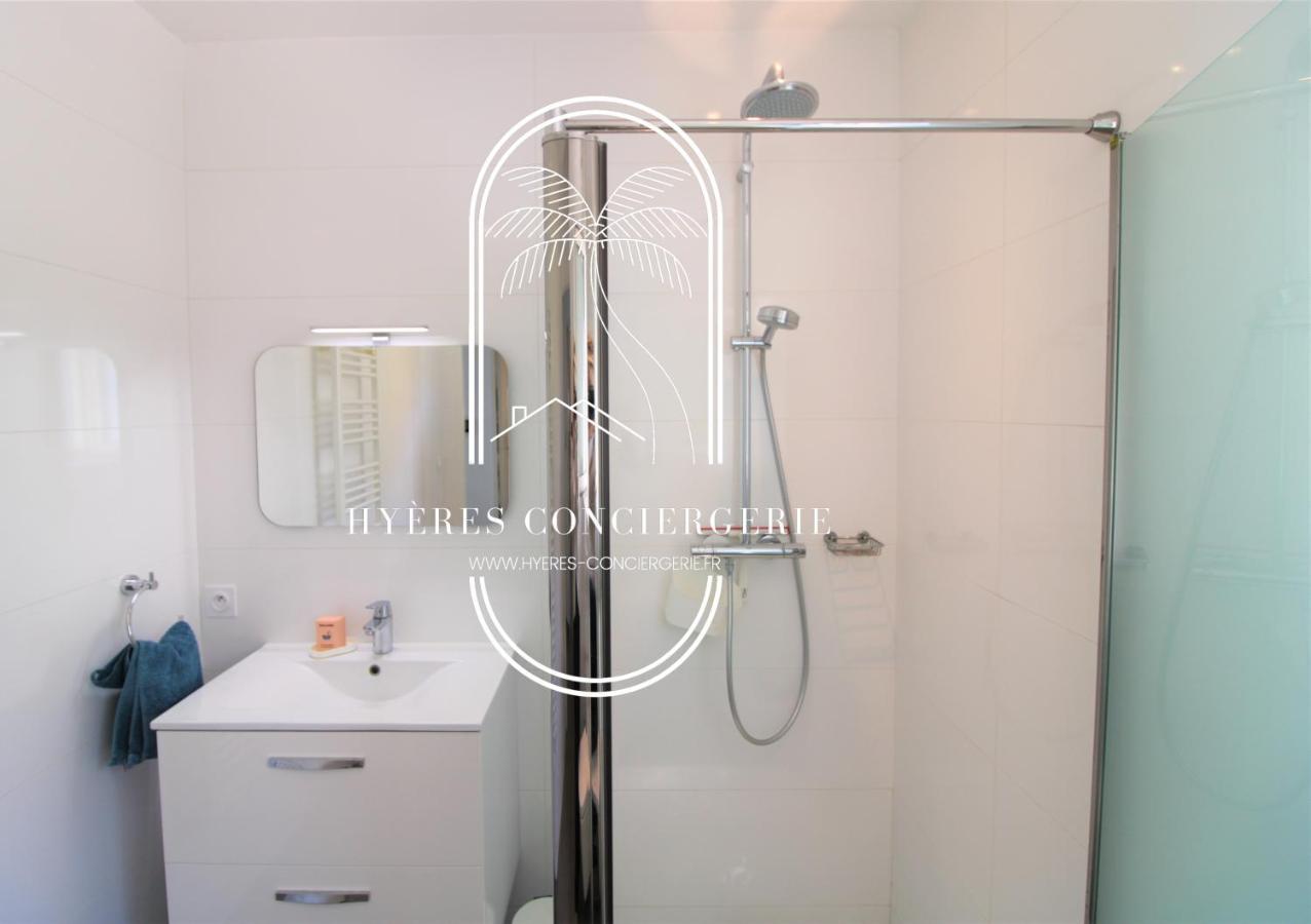 Villa Antoine Appartement Rdj Vue Mer Clim Wifi Parking Plage 50M La Garonne Le Pradet Exterior foto